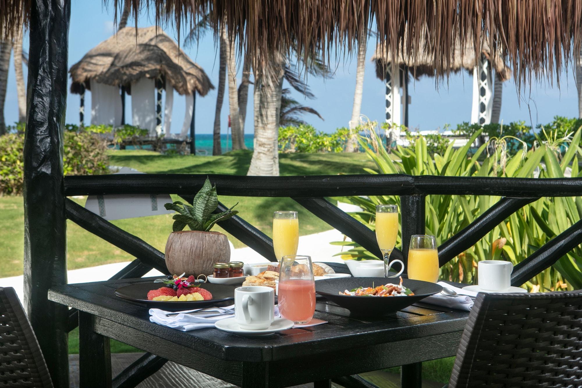 El Dorado Casitas Royale Catamaran, Cenote & More Inclusive (Adults Only) Puerto Morelos Exterior photo