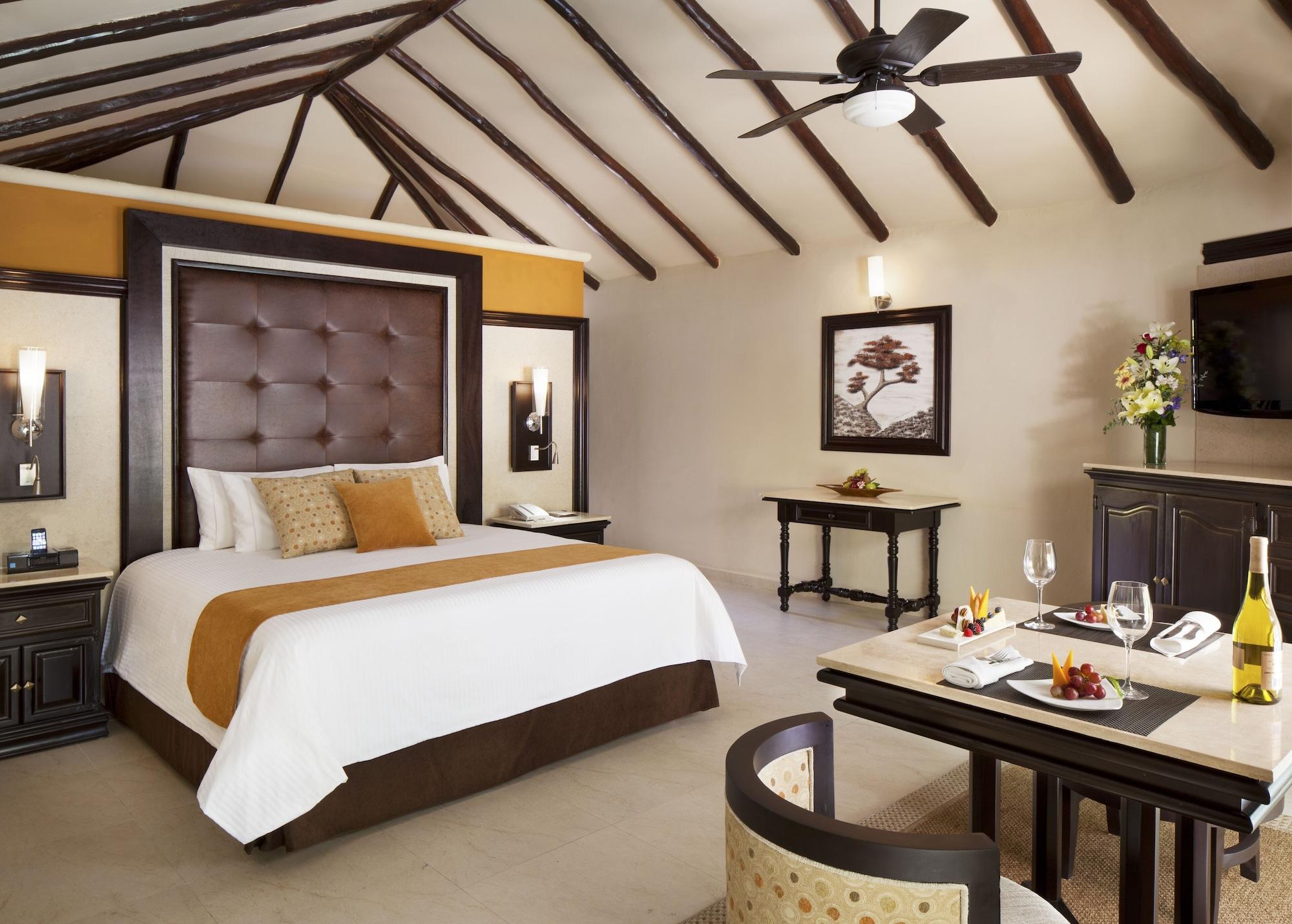 El Dorado Casitas Royale Catamaran, Cenote & More Inclusive (Adults Only) Puerto Morelos Exterior photo