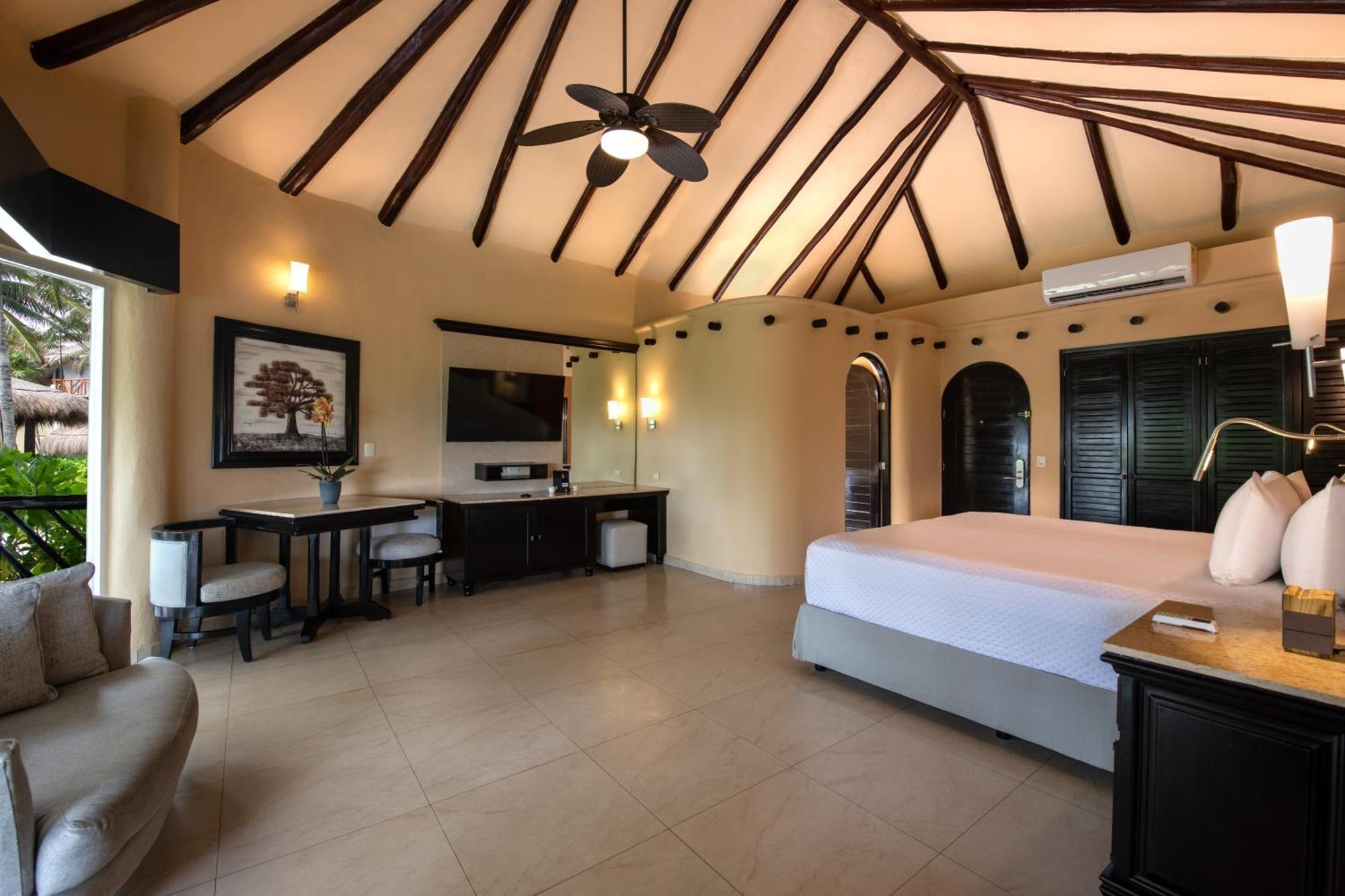 El Dorado Casitas Royale Catamaran, Cenote & More Inclusive (Adults Only) Puerto Morelos Exterior photo
